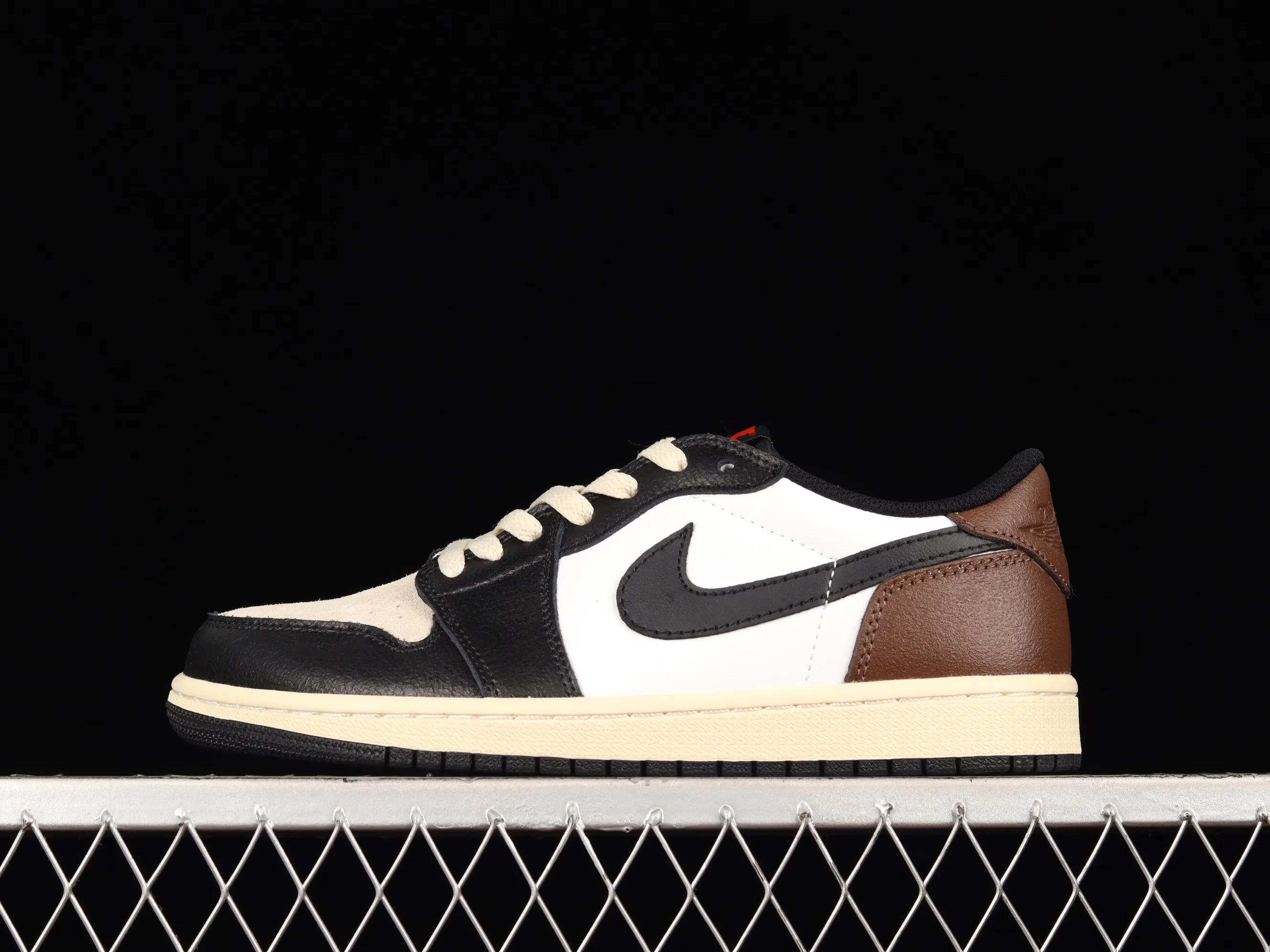 All categories Air Jordan Jordan series basketball shoes Air Jordan 1 Low Z version Air Jordan 1 Low AJ1 Joe 1 Mocha low-top casual sneakers CZ0790-061